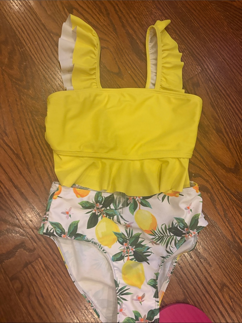 SHEIN Yellow Ruffle Tankini with Lemon-Print Bottoms and White Trim
